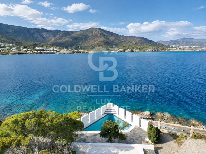 Chalet de 6 habitaciones en El Port de la Selva en venta con piscina - 3.900.000 € (Ref: 10124256)