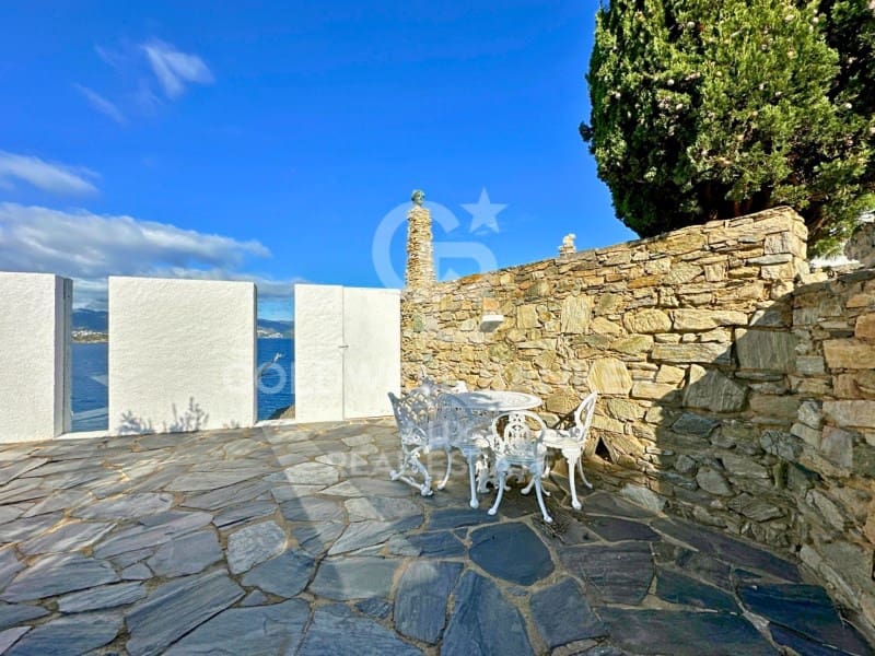 Chalet de 6 habitaciones en El Port de la Selva en venta con piscina - 3.900.000 € (Ref: 10124256)