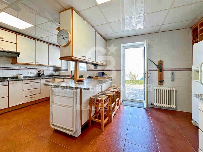 Chalet de 6 habitaciones en El Port de la Selva en venta con piscina - 3.900.000 € (Ref: 10124256)