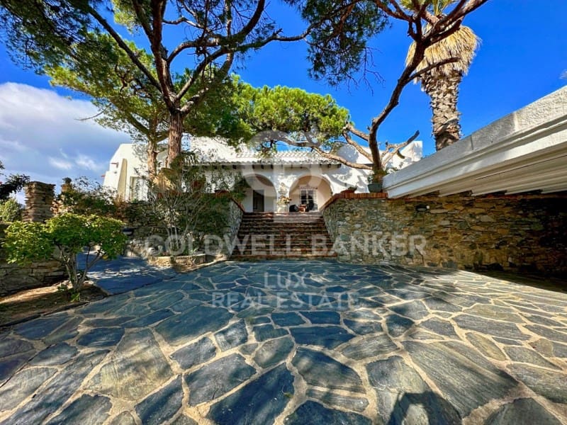 Chalet de 6 habitaciones en El Port de la Selva en venta con piscina - 3.900.000 € (Ref: 10124256)