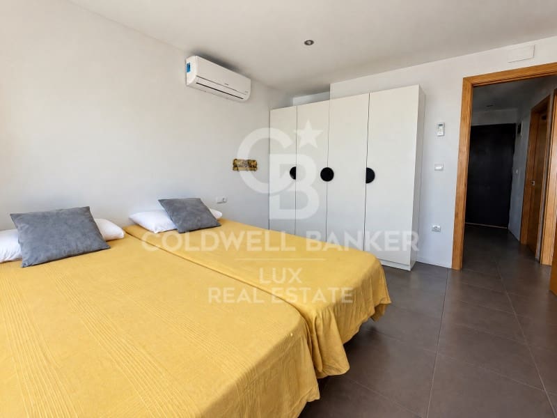 3 bedroom Villa for sale in Roses with pool garage - € 849,000 (Ref: 10168402)