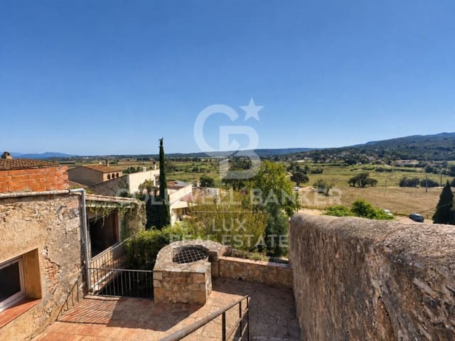 Casa de 9 habitaciones en Bellcaire d'Empordà en venta - 395.000 € (Ref: 10171215)