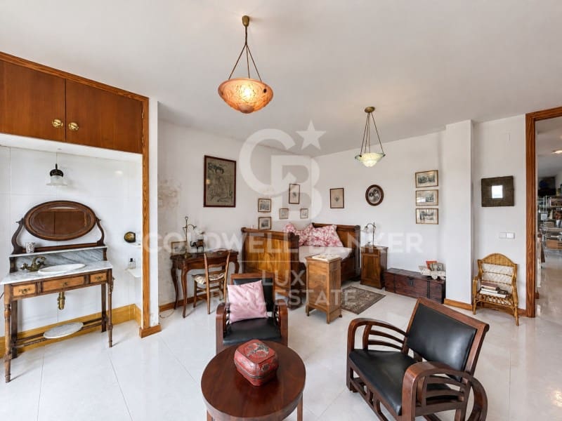 5 Zimmer Finca/Landgut zu verkaufen in Llers mit Pool Garage - 1.430.000 € (Ref: 10171216)