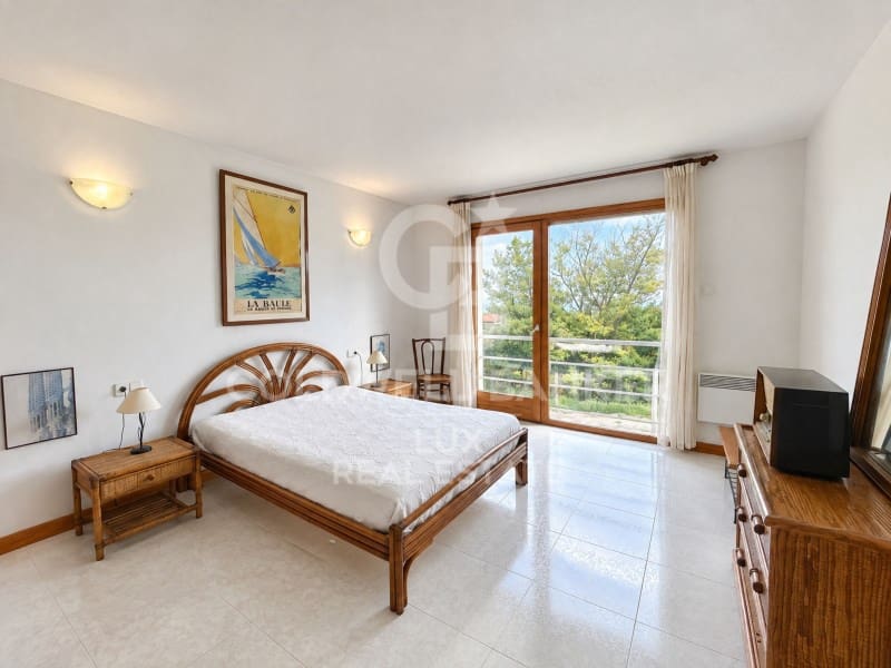 5 Zimmer Finca/Landgut zu verkaufen in Llers mit Pool Garage - 1.430.000 € (Ref: 10171216)
