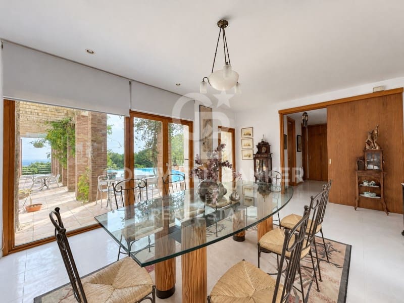 5 Zimmer Finca/Landgut zu verkaufen in Llers mit Pool Garage - 1.430.000 € (Ref: 10171216)