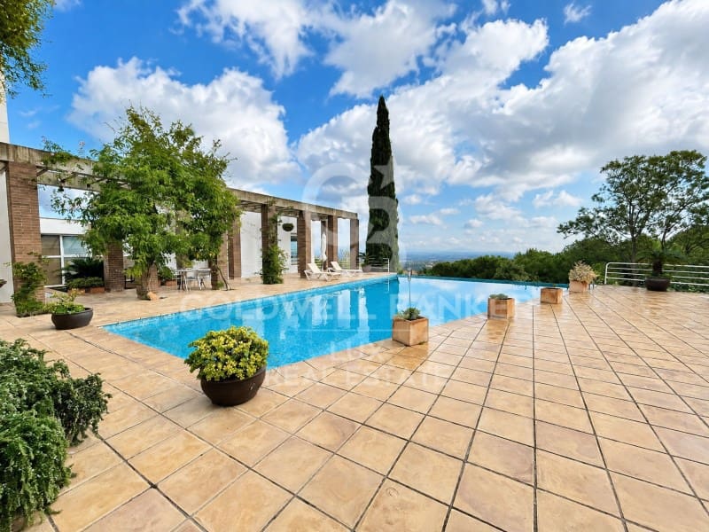 5 Zimmer Finca/Landgut zu verkaufen in Llers mit Pool Garage - 1.430.000 € (Ref: 10171216)