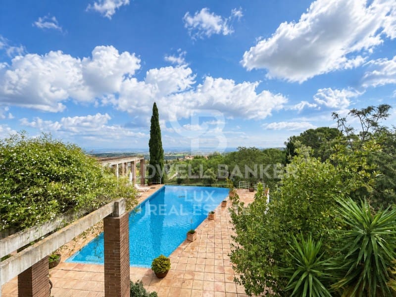 5 Zimmer Finca/Landgut zu verkaufen in Llers mit Pool Garage - 1.430.000 € (Ref: 10171216)