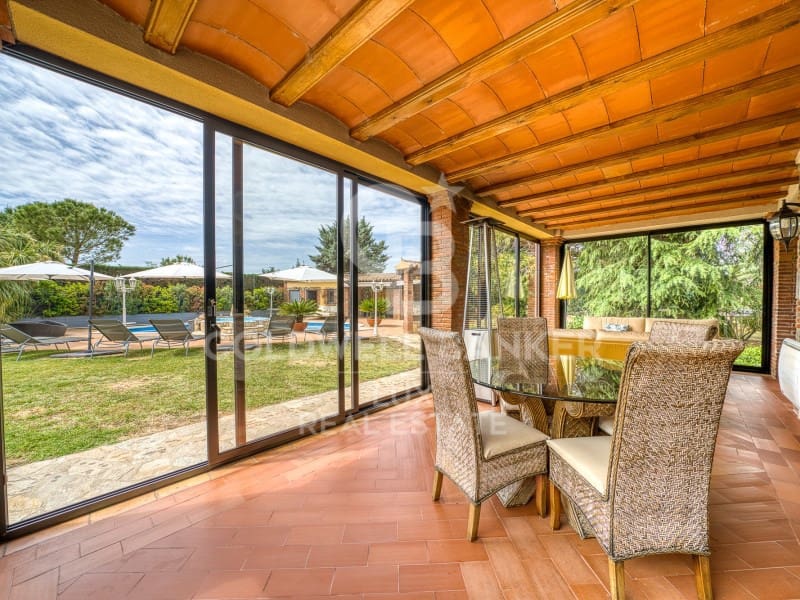 5 soveværelse Villa til salg i Peralada med swimmingpool - € 2.290.000 (Ref: 7652627)