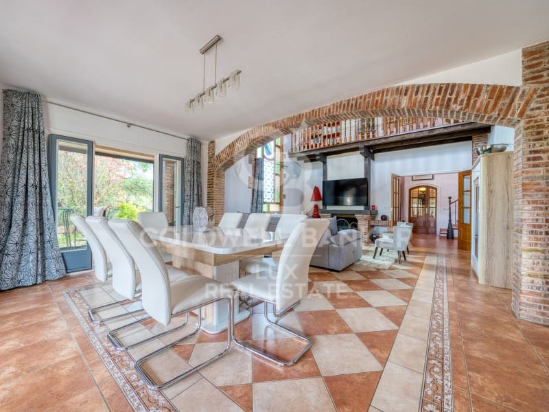 5 soveværelse Villa til salg i Peralada med swimmingpool - € 2.290.000 (Ref: 7652627)