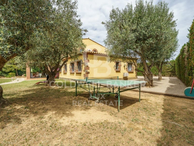 5 soveværelse Villa til salg i Peralada med swimmingpool - € 2.290.000 (Ref: 7652627)