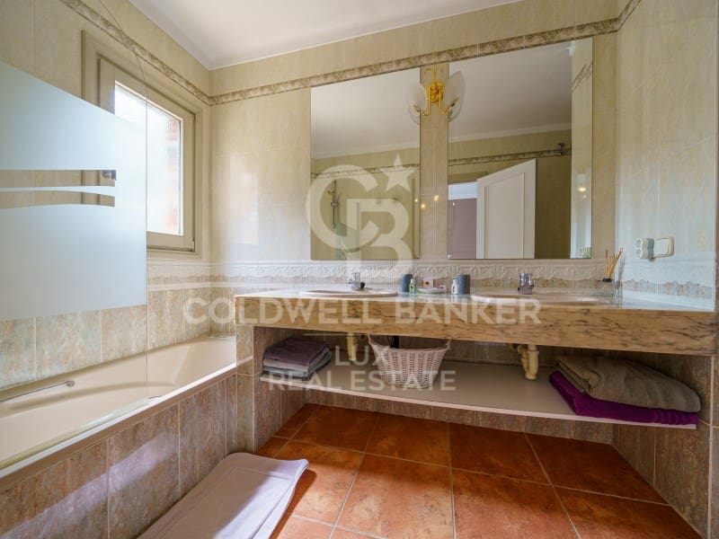 5 soveværelse Villa til salg i Peralada med swimmingpool - € 2.290.000 (Ref: 7652627)