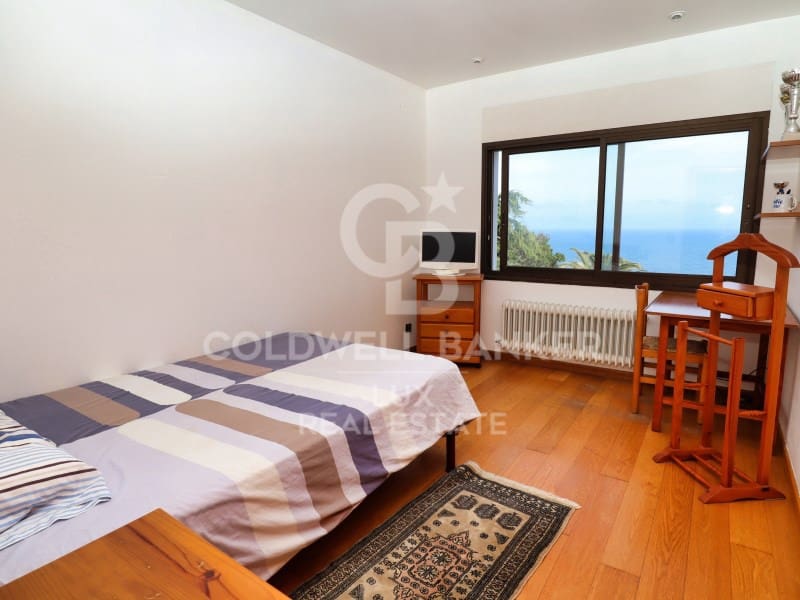 5 quarto Moradia para venda em El Port de la Selva com piscina garagem - 1 095 000 € (Ref: 7652629)