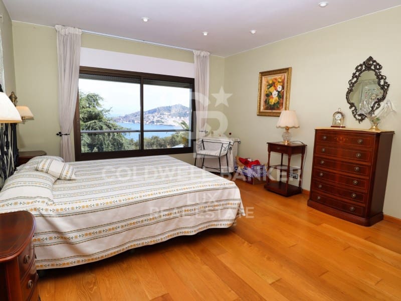 5 quarto Moradia para venda em El Port de la Selva com piscina garagem - 1 095 000 € (Ref: 7652629)