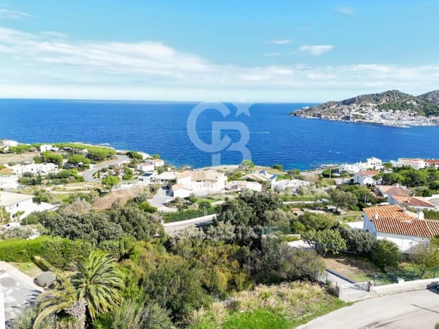 5 bedroom Villa for sale in El Port de la Selva with pool garage - € 1,095,000 (Ref: 7652629)