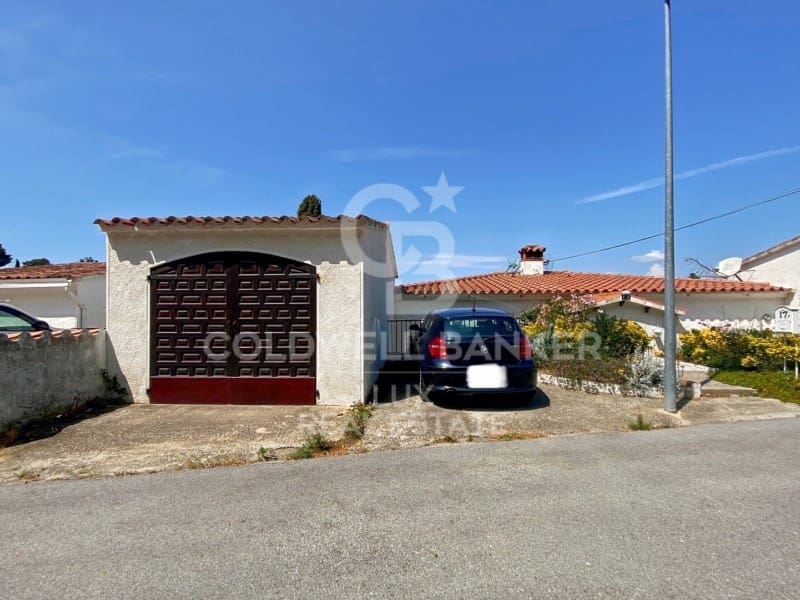 4 soveværelse Byhus til salg i Roses med garage - € 499.000 (Ref: 7652639)