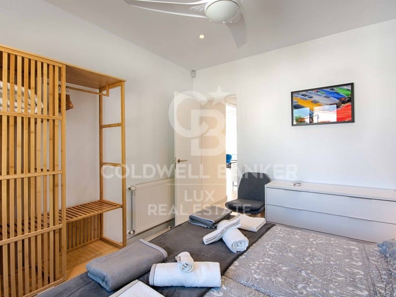 3 bedroom Villa for sale in Empuriabrava with pool garage - € 990,000 (Ref: 7700970)