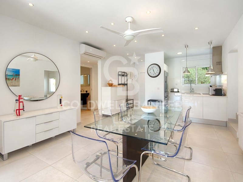 3 bedroom Villa for sale in Empuriabrava with pool garage - € 990,000 (Ref: 7700970)