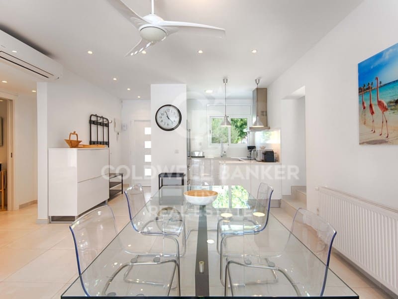 3 bedroom Villa for sale in Empuriabrava with pool garage - € 990,000 (Ref: 7700970)