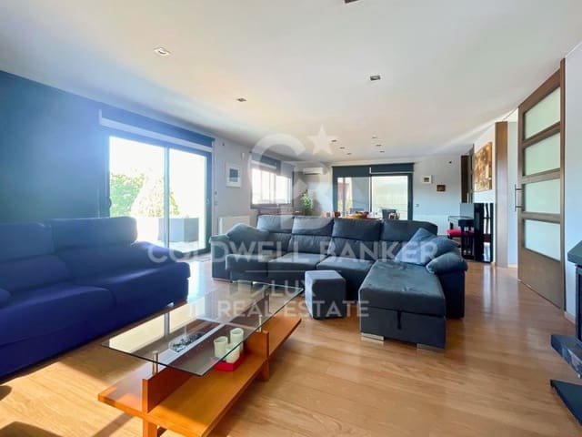 6 bedroom Villa for sale in Peralada with pool - € 1,365,000 (Ref: 7772540)