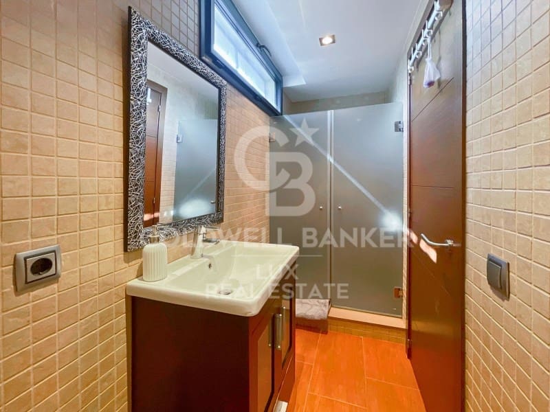 6 bedroom Villa for sale in Peralada with pool - € 1,365,000 (Ref: 7772540)