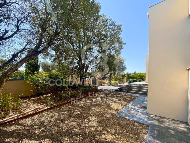 6 bedroom Villa for sale in Peralada with pool - € 1,365,000 (Ref: 7772540)