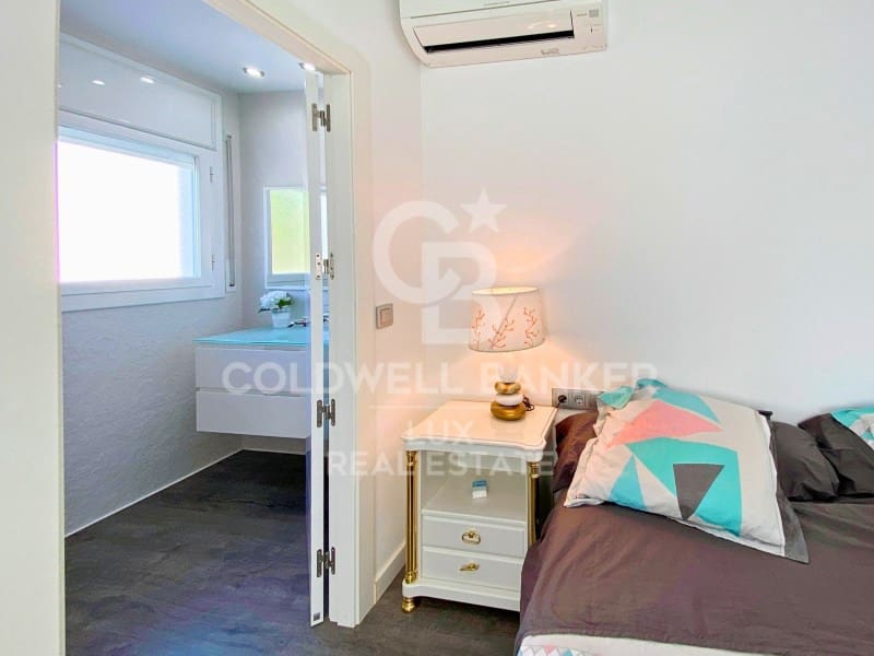 4 chambre Villa/Maison à vendre à Empuriabrava avec piscine garage - 1 950 000 € (Ref: 7776868)