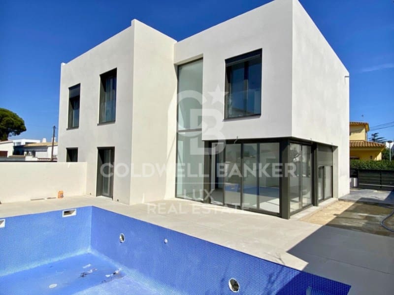 4 Zimmer Doppelhaus zu verkaufen in Empuriabrava mit Pool - 749.000 € (Ref: 7839994)