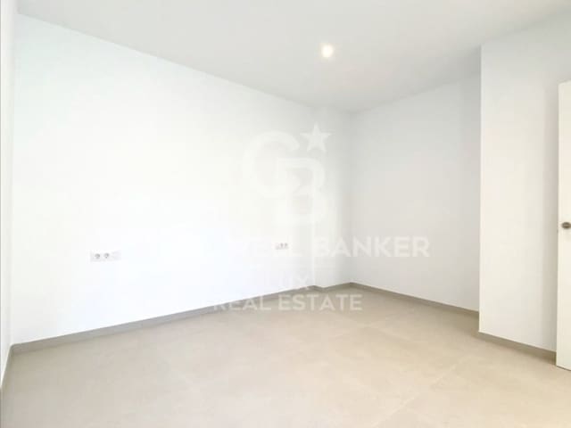 4 slaapkamer Huis te koop in Empuriabrava, Castelló d'Empúries met zwembad - € 649.000 (Ref: 7839996)