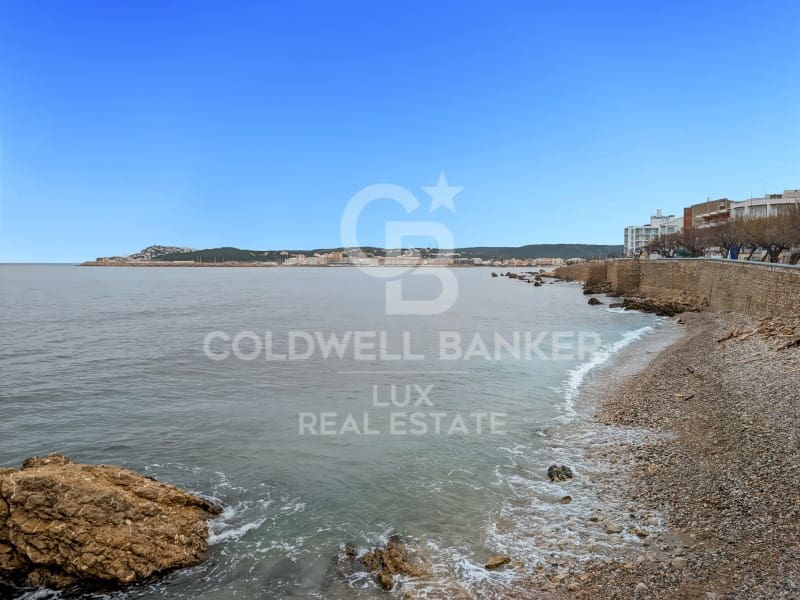 Restaurant/Bar for sale in L'Escala - € 850,000 (Ref: 7881016)