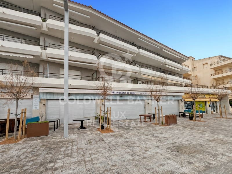 Restaurant/Bar for sale in L'Escala - € 850,000 (Ref: 7881016)