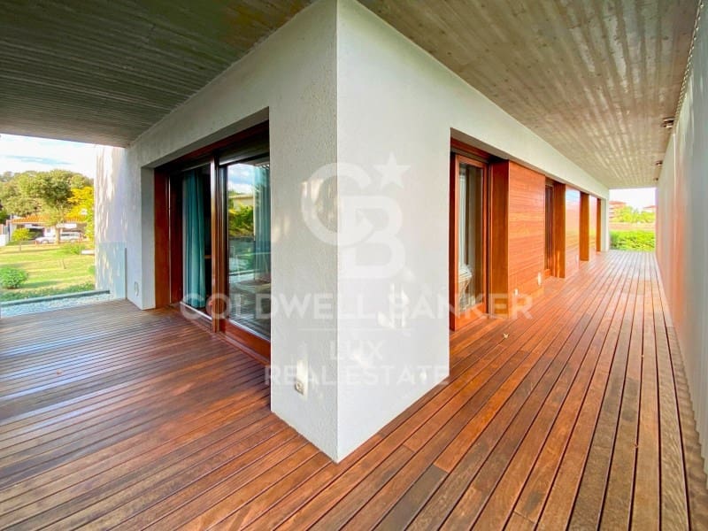 4 sovrum Villa till salu i Figueres med pool garage - 1 190 000 € (Ref: 7887412)