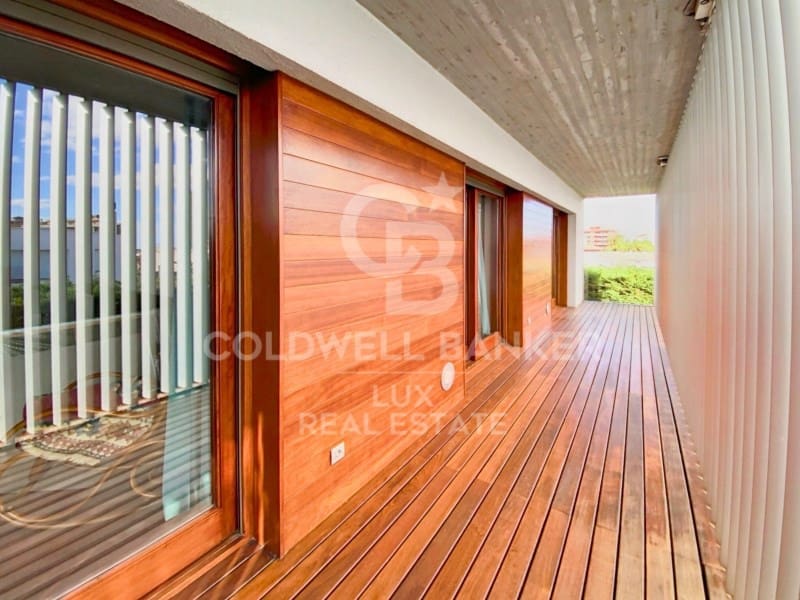 4 sovrum Villa till salu i Figueres med pool garage - 1 190 000 € (Ref: 7887412)