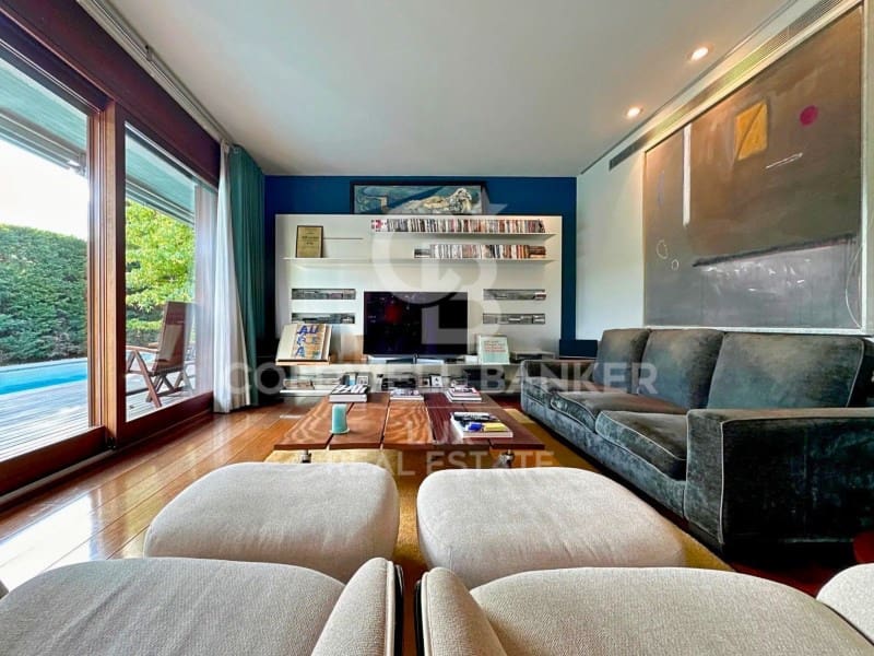 4 sovrum Villa till salu i Figueres med pool garage - 1 190 000 € (Ref: 7887412)