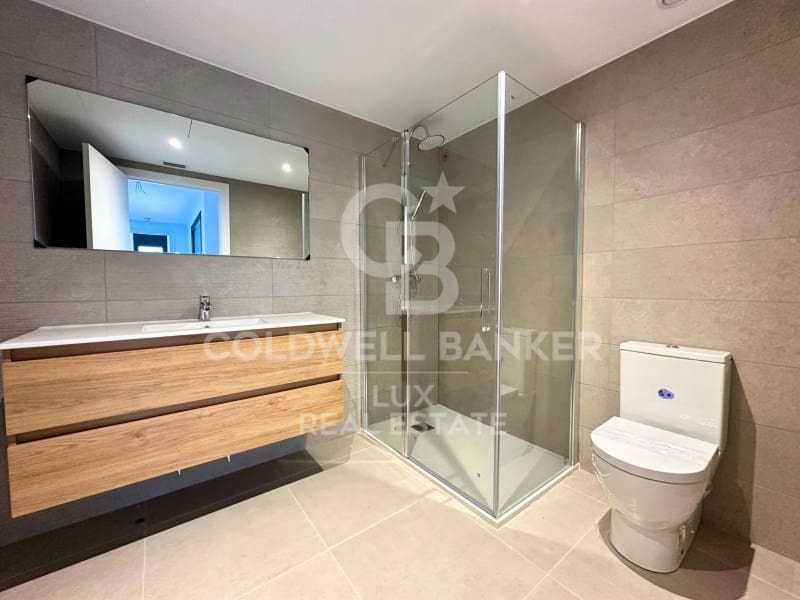 5 quarto Moradia para venda em Llanca com piscina garagem - 1 275 000 € (Ref: 7992038)