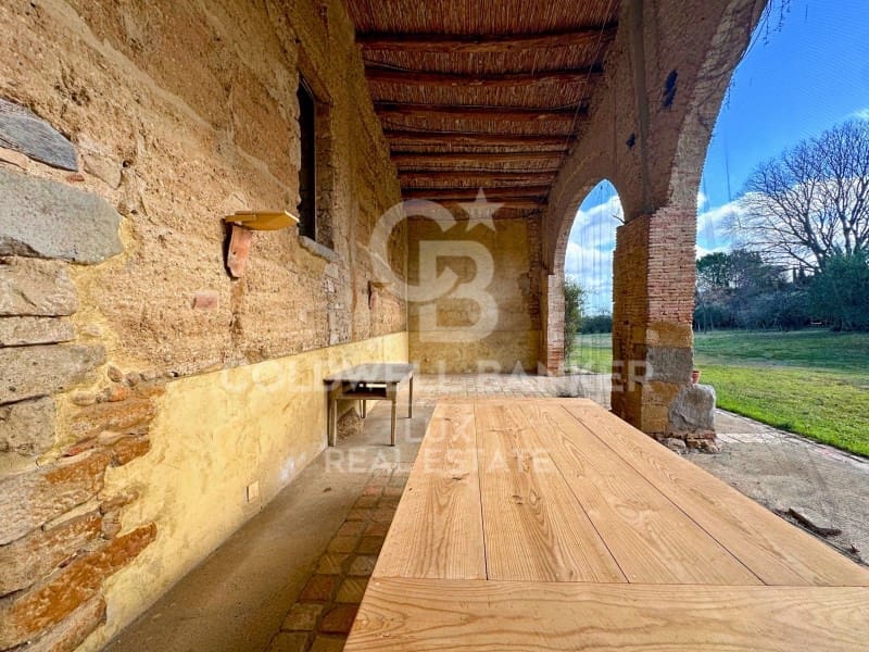 6 soveværelse Finca/Landehus til salg i Garrigas med swimmingpool - € 1.790.000 (Ref: 8016889)