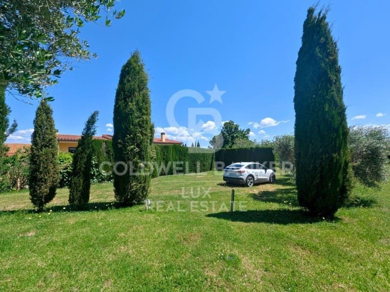 6 soveværelse Finca/Landehus til salg i Garrigas med swimmingpool - € 1.790.000 (Ref: 8016889)