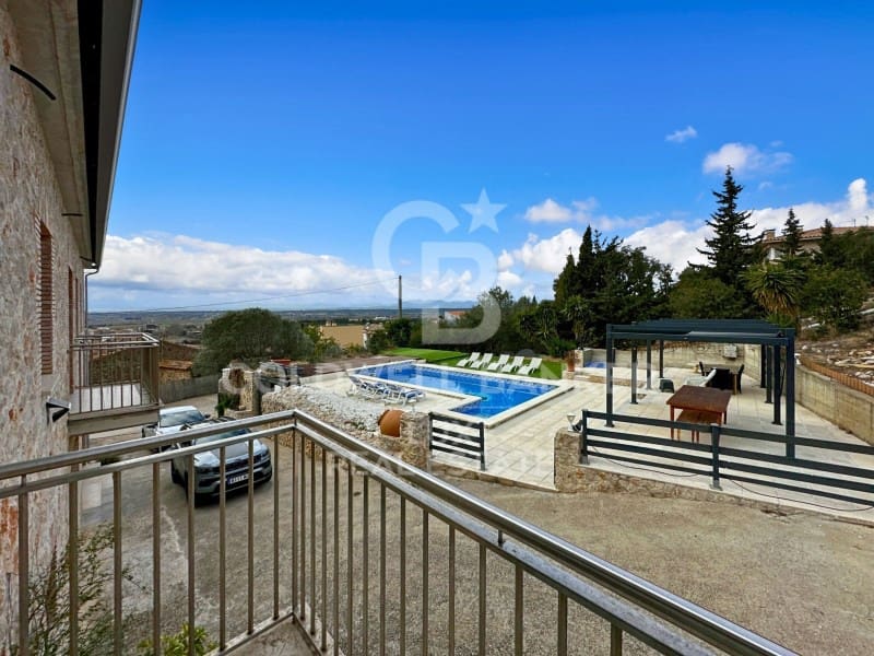 5 soveværelse Villa til salg i Vilajuiga med swimmingpool garage - € 890.000 (Ref: 8047577)