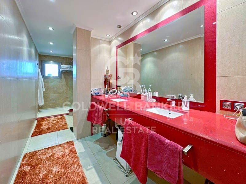 5 soveværelse Villa til salg i Vilajuiga med swimmingpool garage - € 890.000 (Ref: 8047577)