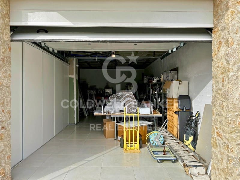 5 soveværelse Villa til salg i Vilajuiga med swimmingpool garage - € 890.000 (Ref: 8047577)