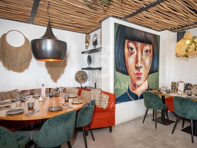 Restaurant/Bar til salg i Roses - € 1.365.000 (Ref: 8052102)