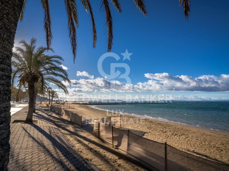 Restaurant/Bar til salgs i Roses - € 1 250 000 (Ref: 8052102)