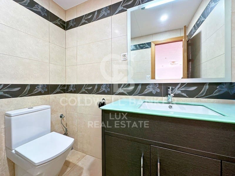 3 soveværelse Villa til salg i Garriguella med swimmingpool - € 320.000 (Ref: 8148320)