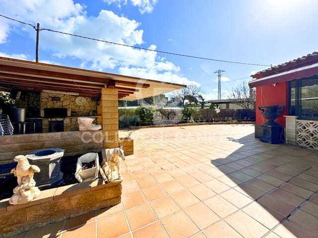 3 soverom Villa til salgs i Garriguella med svømmebasseng - € 320 000 (Ref: 8148320)