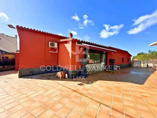 3 soverom Villa til salgs i Garriguella med svømmebasseng - € 320 000 (Ref: 8148320)