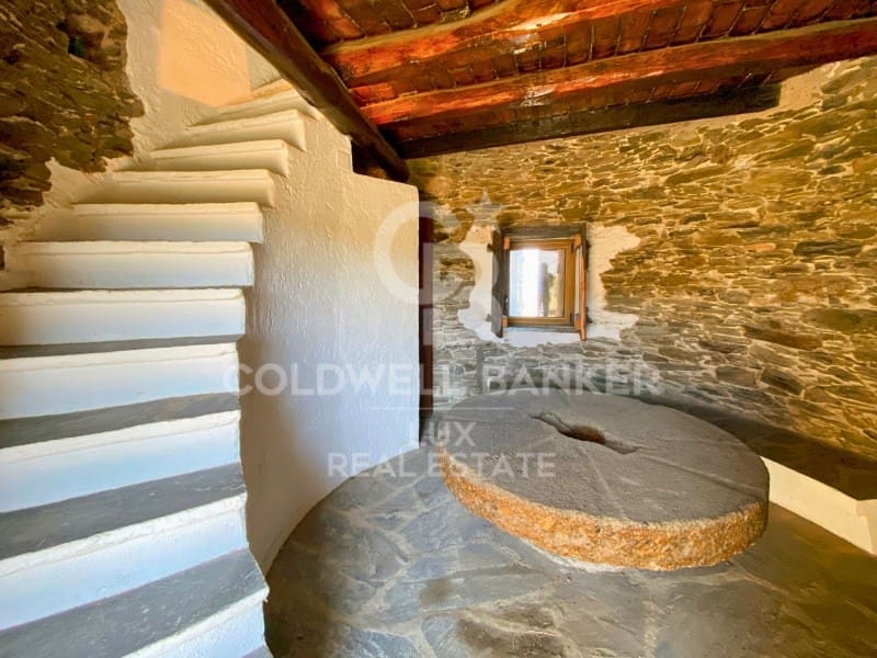 12 sypialnia Willa na sprzedaż w Cadaques z garażem - 9 000 000 € (Ref: 8165994)