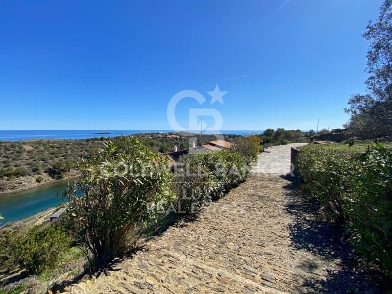 12 sypialnia Willa na sprzedaż w Cadaques z garażem - 9 000 000 € (Ref: 8165994)