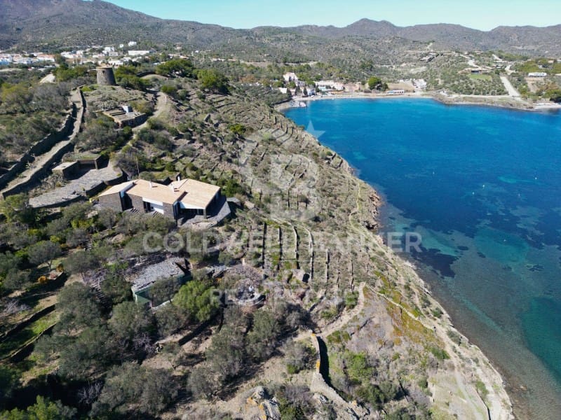 12 sypialnia Willa na sprzedaż w Cadaques z garażem - 9 000 000 € (Ref: 8165994)