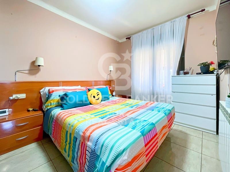 4 soverom Villa til salgs i Roses med garasje - € 367 500 (Ref: 8238928)