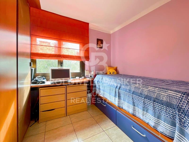 4 soverom Villa til salgs i Roses med garasje - € 367 500 (Ref: 8238928)