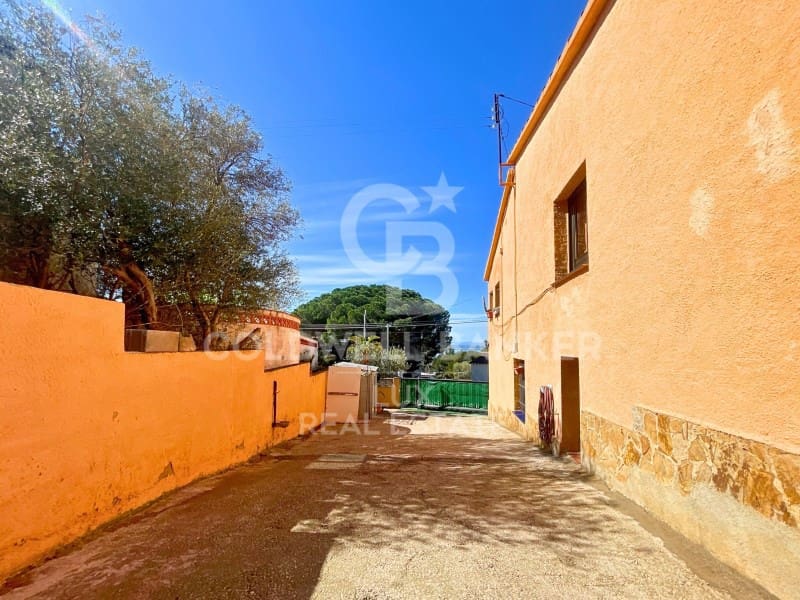 4 soverom Villa til salgs i Roses med garasje - € 367 500 (Ref: 8238928)